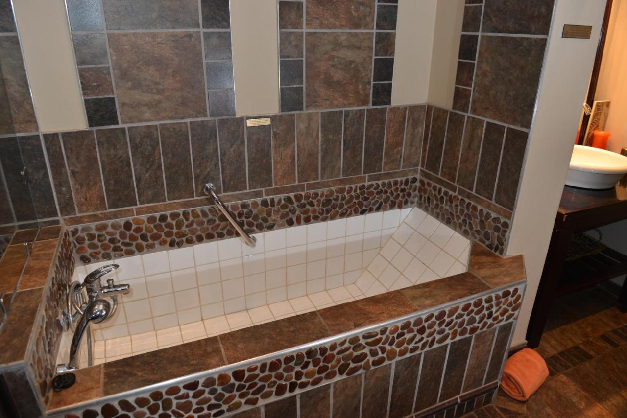 Cornerstone Guest Lodge Pretoria Luaran gambar
