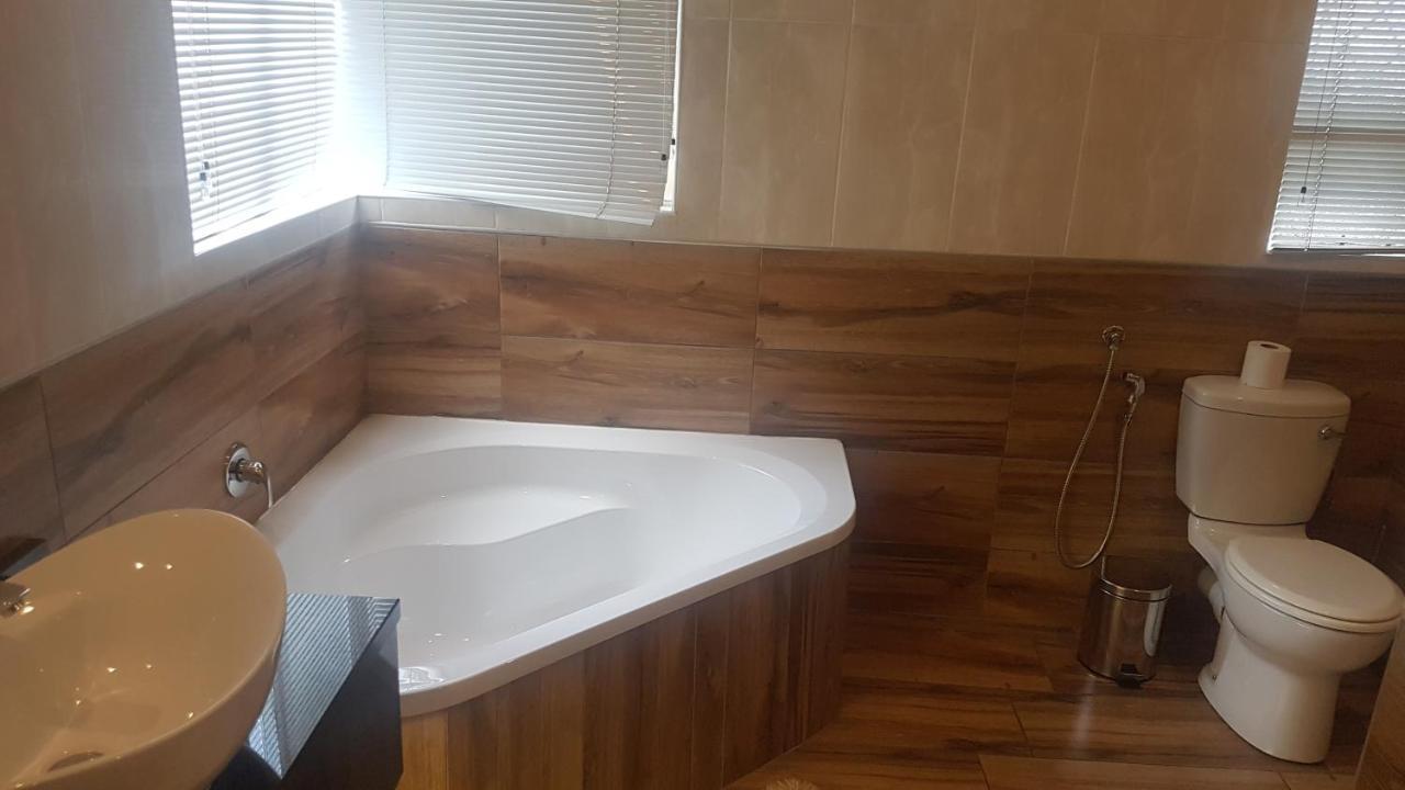 Cornerstone Guest Lodge Pretoria Luaran gambar