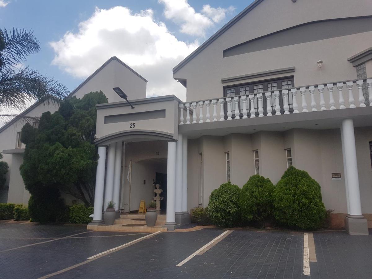 Cornerstone Guest Lodge Pretoria Luaran gambar
